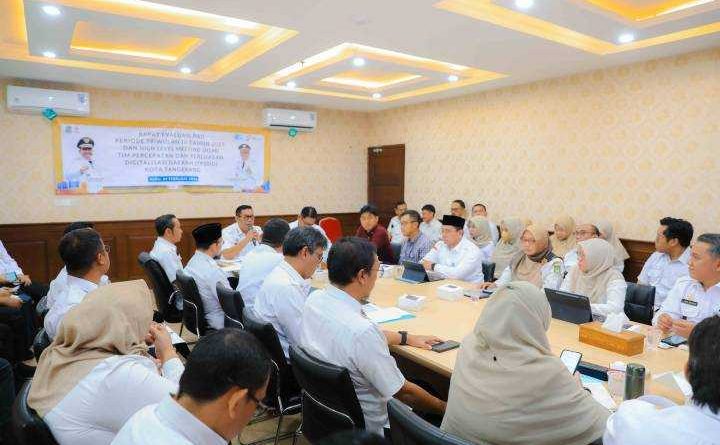 PAD 2025 Melampaui Target, Maryono Ajak OPD Gali Sumber Pendapatan Baru