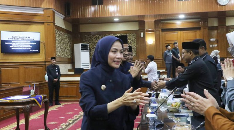 Tingkatkan PAD, Raperda Pajak Daerah dan Retribusi Ditetapkan menjadi Perda